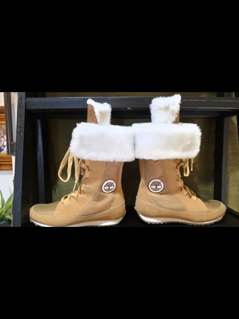 Timberland Wheat Brown Faux-Fur Lace-Up Winter Boots